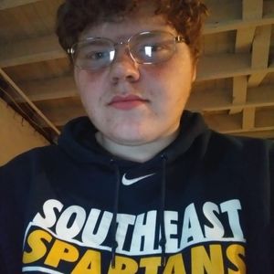 Meet your Posher, Bret